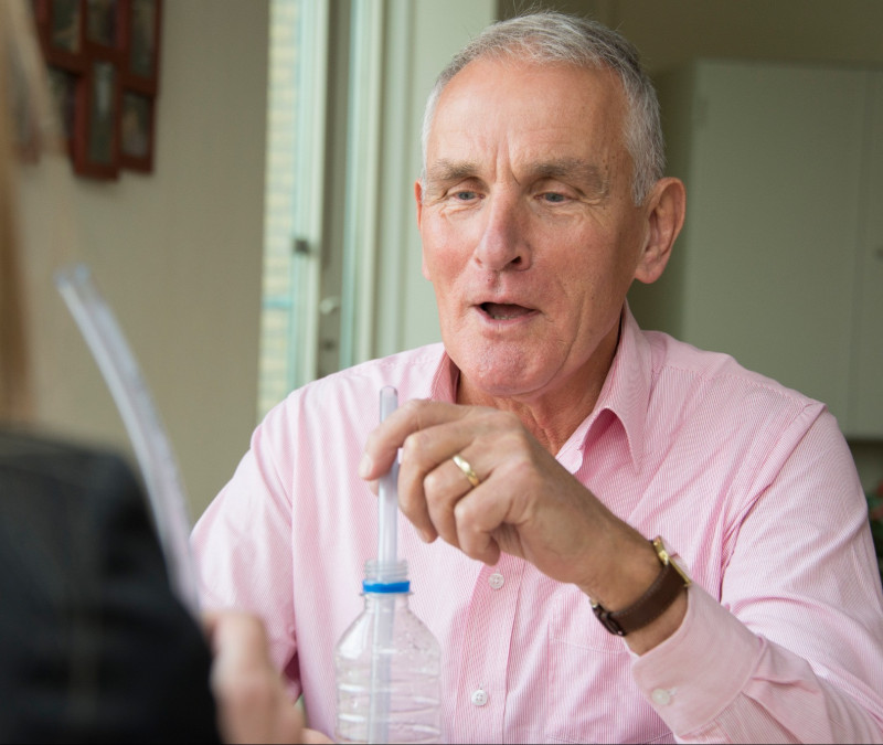 Wat logopedie kan betekenen voor heldere communicatie op latere leeftijd